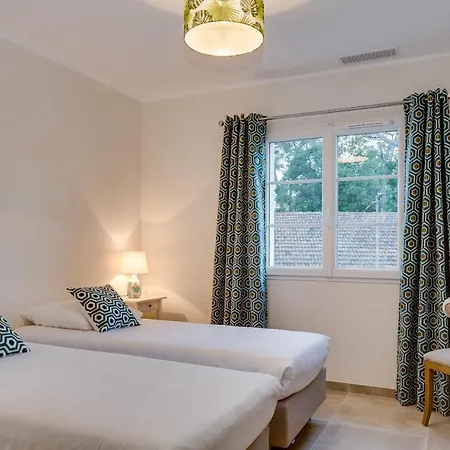 Luxurious And Spacious In The Heart Of The Cote D'azur Apartment