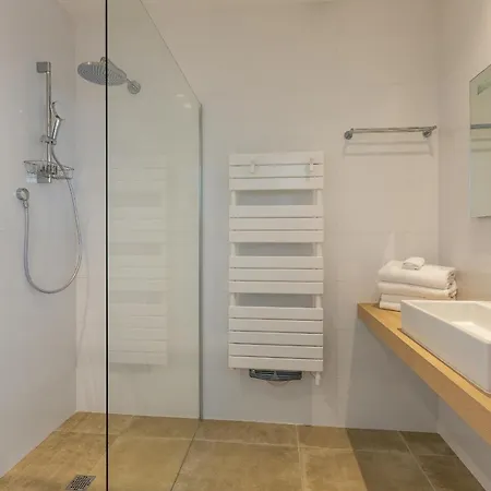 Luxurious And Spacious In The Heart Of The Cote D'azur Apartment *