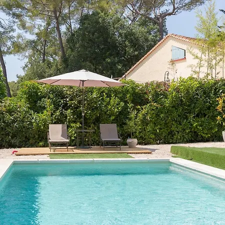 Apartment Luxurious And Spacious In The Heart Of The Cote D'azur Roquefort-les-Pins